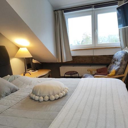 Bed and Breakfast Chez Monsieur Florenville Exterior foto