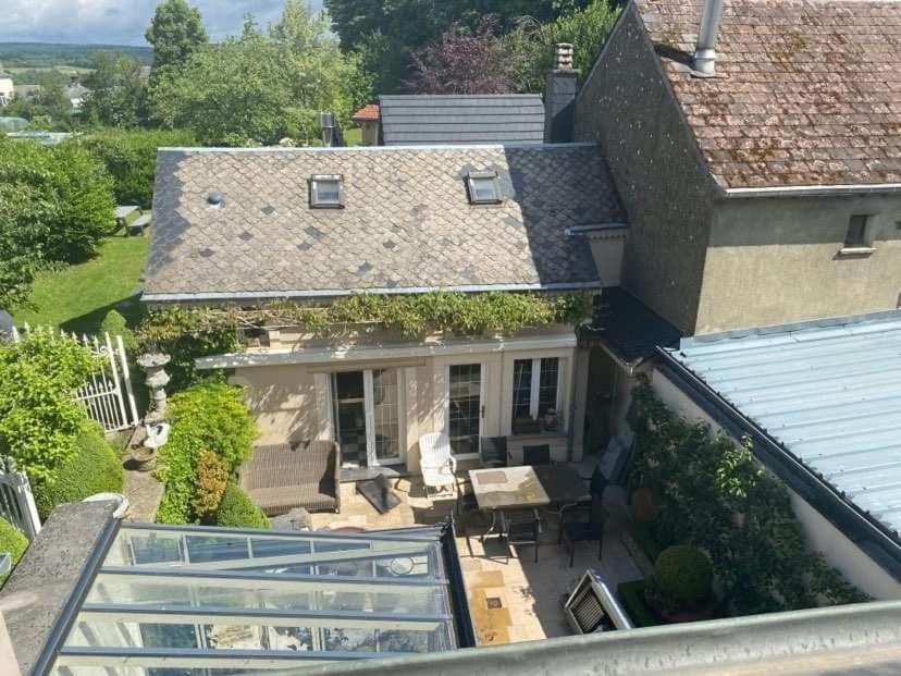 Bed and Breakfast Chez Monsieur Florenville Exterior foto